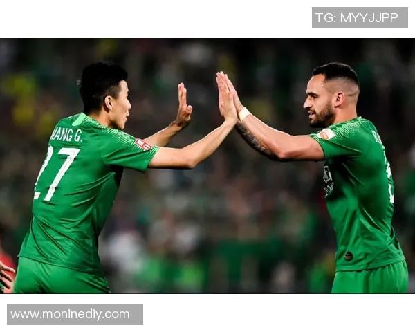 武汉足球队在邀请赛积分榜上以74分稳居第一名彰显强劲实力